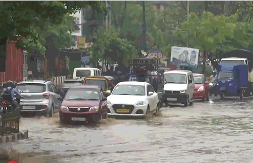 यूपी :आज 37 जिलों में अलर्ट, बारिश-बिजली से 13 की मौत