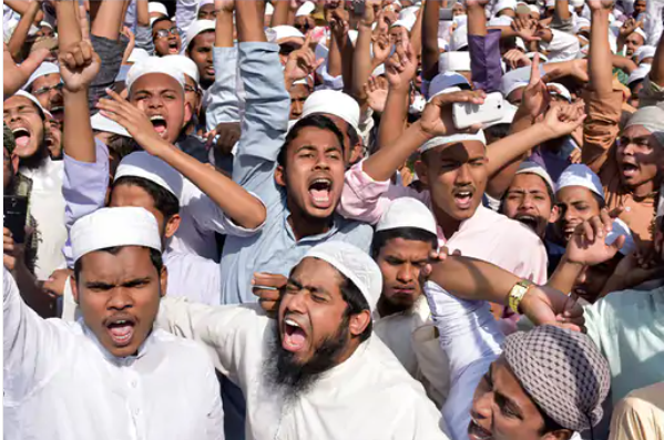 बांग्लादेश को कट्टरपंथी दिशा में धकेलने में जुटे इस्लामी सरकार
