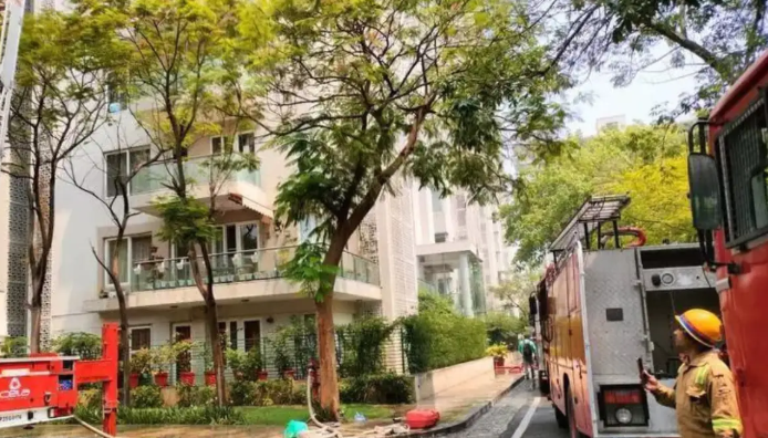 दिल्ली-लखनऊ में एसी ब्लास्ट, एक की मौत, बरतें 10 जरूरी सावधानियां