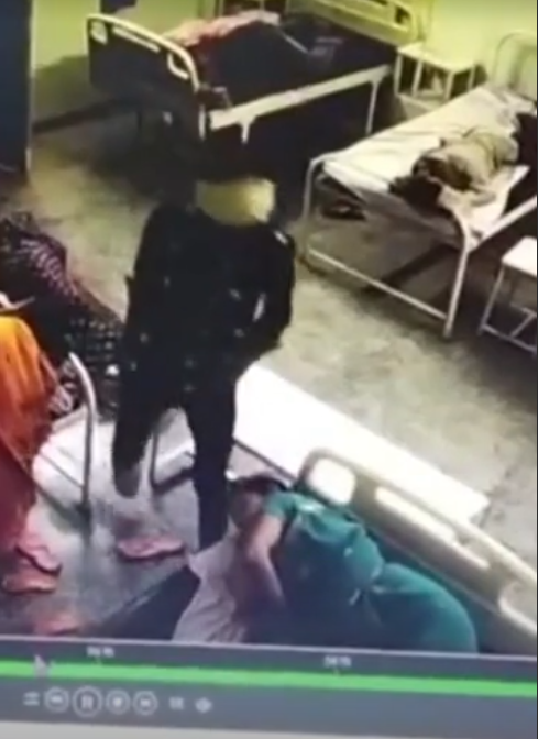 बांदा: एसपी आवास के सामने अस्पताल में चोरी, घटना CCTV में कैद