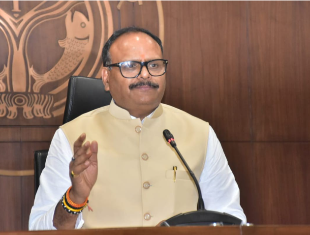 डिप्टी सीएम बृजेश पाठक अयोध्या के दौरा पर