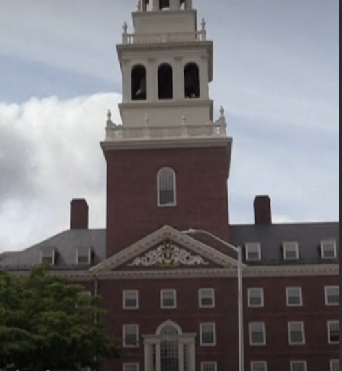 डोनाल्ड ट्रम्प के प्रशासन के खिलाफ मुकदमा दर्ज, आरोप संवैधानिक अधिकारों का उल्लंघन