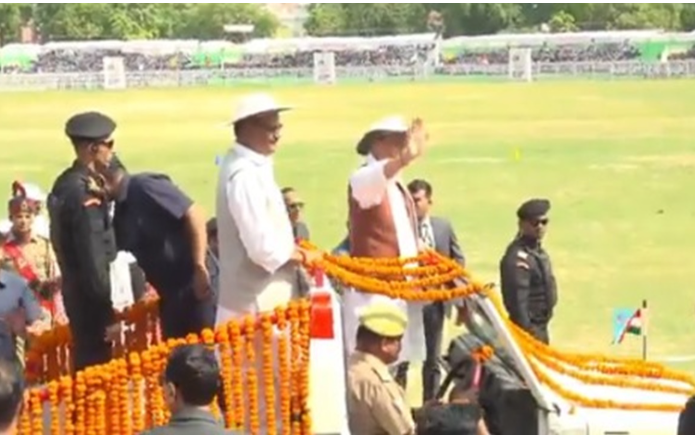 केडी सिंह बाबू स्टेडियम में सांसद खेल महाकुंभ का आयोजन, रक्षा मंत्री किया उद्घाटन