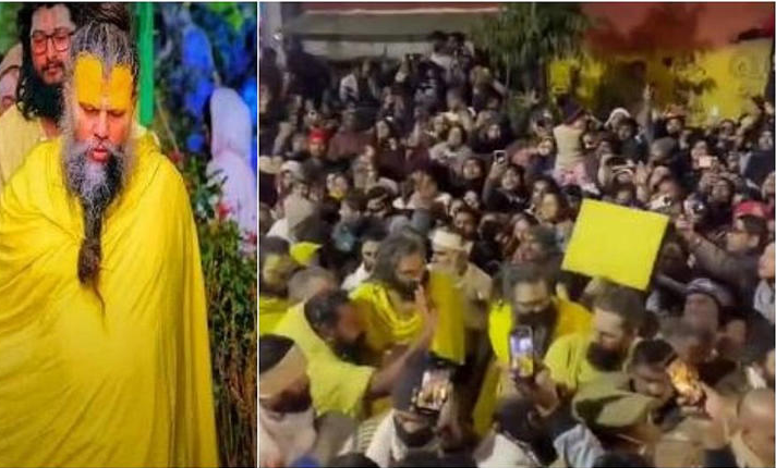 प्रेमानंद महाराज की रोकी पदयात्रा तो रोने लगे भक्त, ईश्वर से स्वस्थ होने की कर रहे कामना