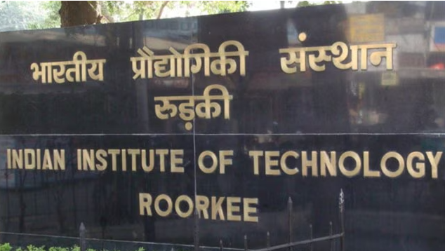 धीरे-धीरे राष्ट्र हित में खड़े हो रहे हैं हमारे देश के संस्थान