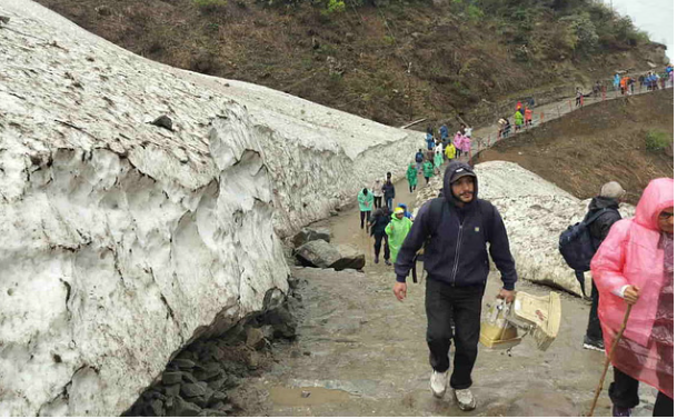 30 अप्रैल से चारधाम यात्रा की शुरुआत, 13 दिनों में 605183 यात्री दर्शन के लिए पहुंचे