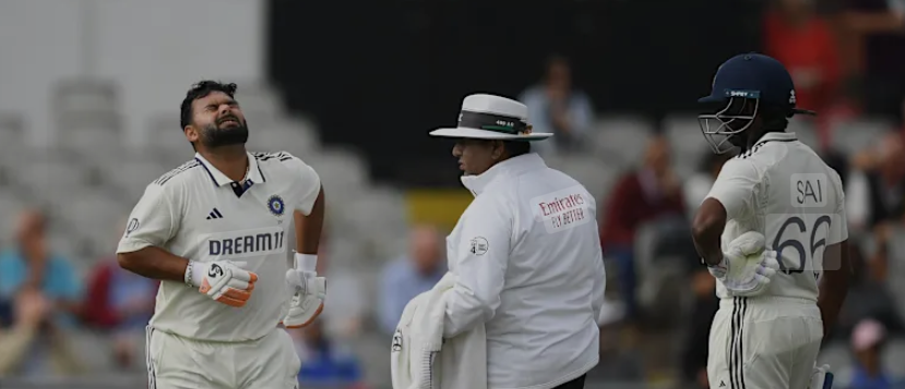 ENG VS IND MANCHESTER TEST: मेजबानों ने बनाई बजबूत पकड़