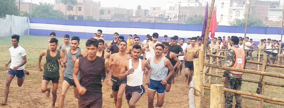 यूपी पुलिस एसआई भर्ती में महिला और पुरुष अभ्यर्थियों को कितनी लगानी होगी दौड़?