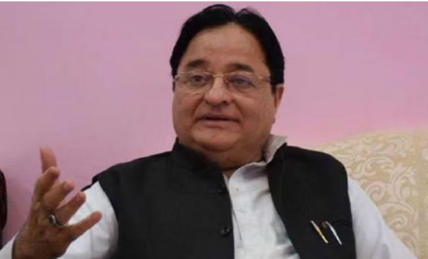 भारत-पाक क्रिकेट मैच पर सपा सांसद एसटी हसन की आपत्ति, कहा- शहीदों के खून का सम्मान होना चाहिए