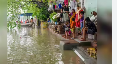 यमुना के रौद्र रूप से डूब जाएगी दिल्ली ! भयावह मंजर से दिनचर्या ठप्प