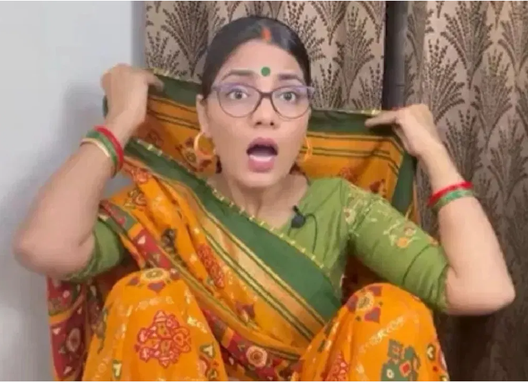 सुप्रीम कोर्ट से नेहा सिंह राठौर को झटका